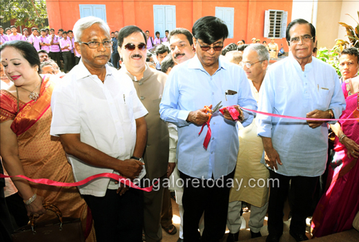 inaugurates 2...